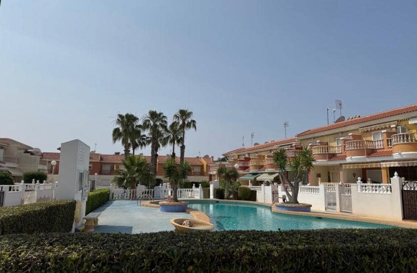 3 camera da letto Casa in vendita in Dona Pepa con piscina garage - 249.995 € (Rif: 9720511)