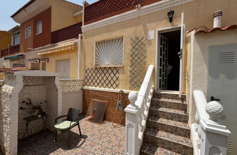 3 camera da letto Casa in vendita in Dona Pepa con piscina garage - 249.995 € (Rif: 9720511)