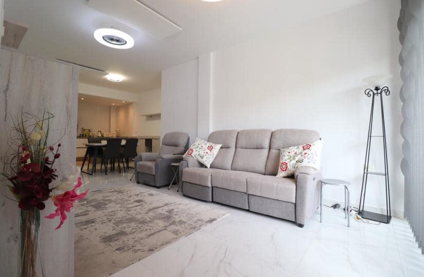 3 makuuhuone Huoneisto myytävänä paikassa Benijofar mukana uima-altaan 
autotalli - 249 950 € (Ref: 9720771)