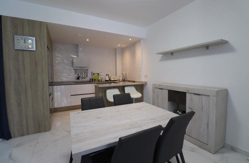 3 makuuhuone Huoneisto myytävänä paikassa Benijofar mukana uima-altaan 
autotalli - 249 950 € (Ref: 9720771)