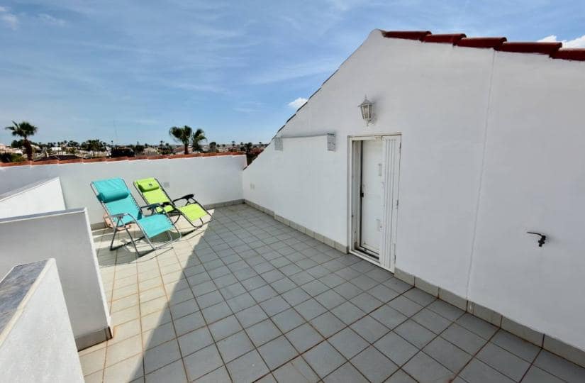 2 bedroom Apartment for sale in Ciudad Quesada with pool - € 175,000 (Ref: 9720916)