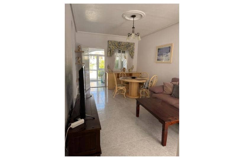 Bungalow de 2 habitaciones en Doña Pepa en venta con piscina garaje - 165.000 € (Ref: 9740230)