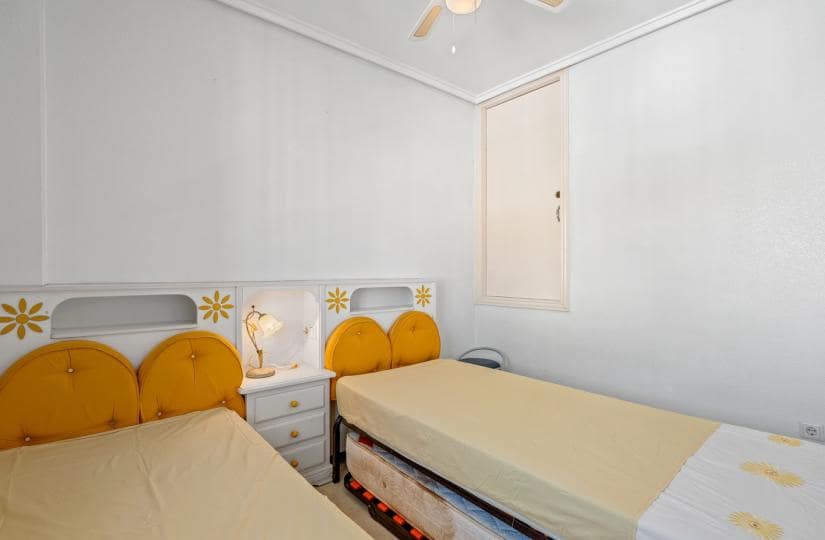 2 Zimmer Haus zu verkaufen in Ciudad Quesada mit Pool - 165.000 € (Ref: 9745278)