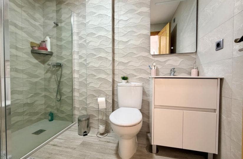 3 bedroom Apartment for sale in Guardamar del Segura with pool garage - € 229,000 (Ref: 9745279)