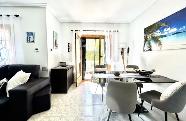Casa de 2 habitaciones en Playa Flamenca, Orihuela en venta con piscina garaje - 259.000 € (Ref: 9746768)