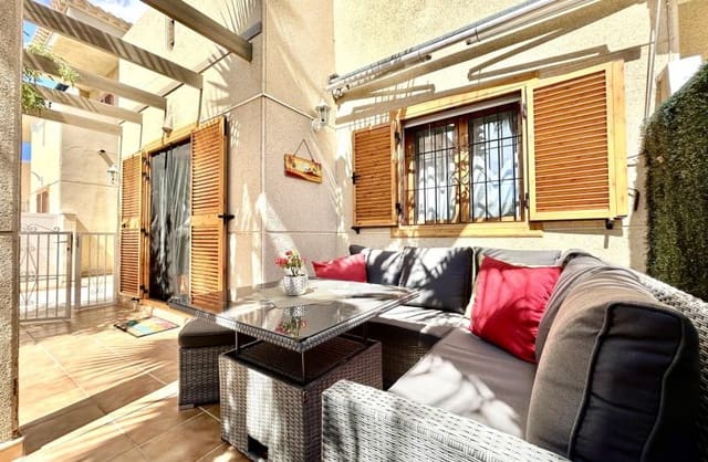 Casa de 2 habitaciones en Playa Flamenca, Orihuela en venta con piscina garaje - 259.000 € (Ref: 9746768)