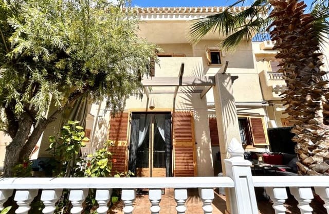 Casa de 2 habitaciones en Playa Flamenca, Orihuela en venta con piscina garaje - 259.000 € (Ref: 9746768)