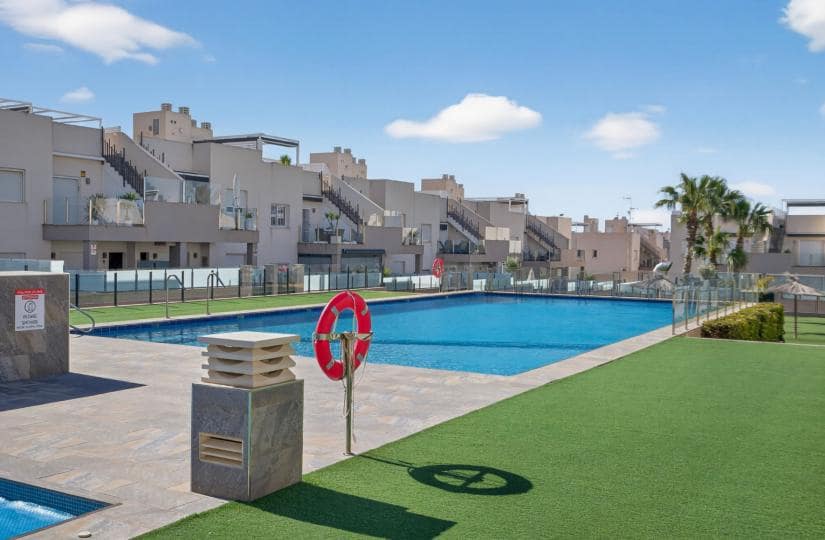 3 Zimmer Apartment zu verkaufen in Aguas Nuevas mit Pool Garage - 259.000 € (Ref: 9747491)