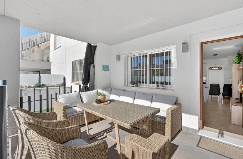 3 Zimmer Apartment zu verkaufen in Aguas Nuevas mit Pool Garage - 259.000 € (Ref: 9747491)
