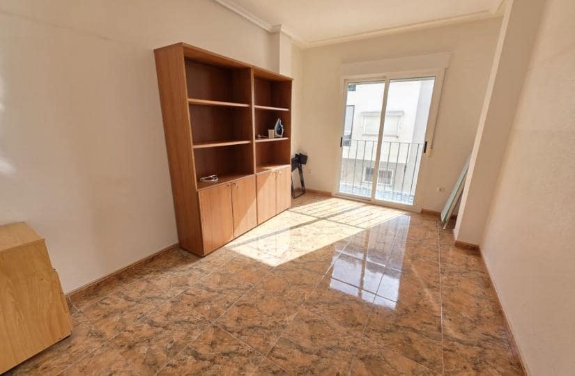 Apartamento de 2 habitaciones en Formentera del Segura en venta con garaje - 149.000 € (Ref: 9763560)