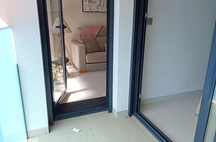 1 chambre Appartement à vendre à Torrevieja avec piscine garage - 175 000 € (Ref: 9763599)