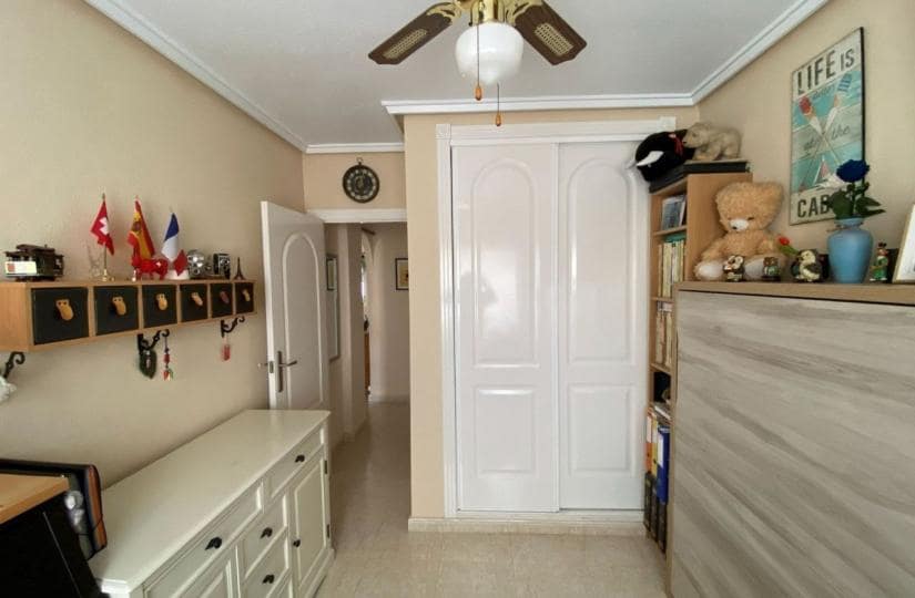 2 soveværelse Lejlighed til salg i Dona Pepa med swimmingpool - € 189.995 (Ref: 9763600)