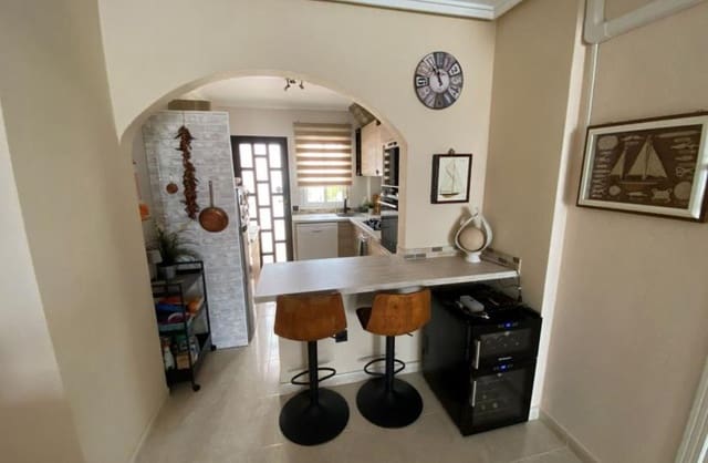 2 Zimmer Apartment zu verkaufen in Doña Pepa, Rojales mit Pool - 189.995 € (Ref: 9763600)