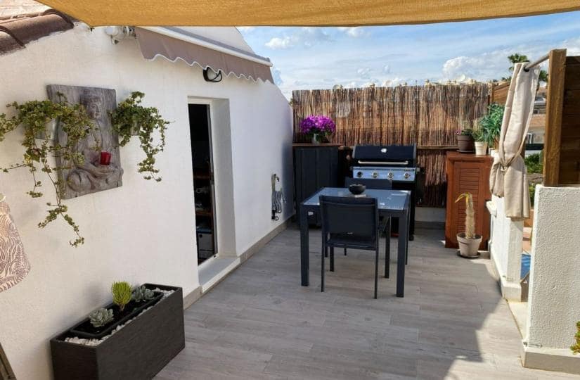 2 soveværelse Lejlighed til salg i Dona Pepa med swimmingpool - € 189.995 (Ref: 9763600)