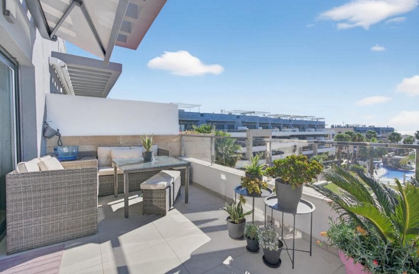 2 slaapkamer Penthouse te koop in Playa Flamenca met zwembad garage - € 499.000 (Ref: 9764858)