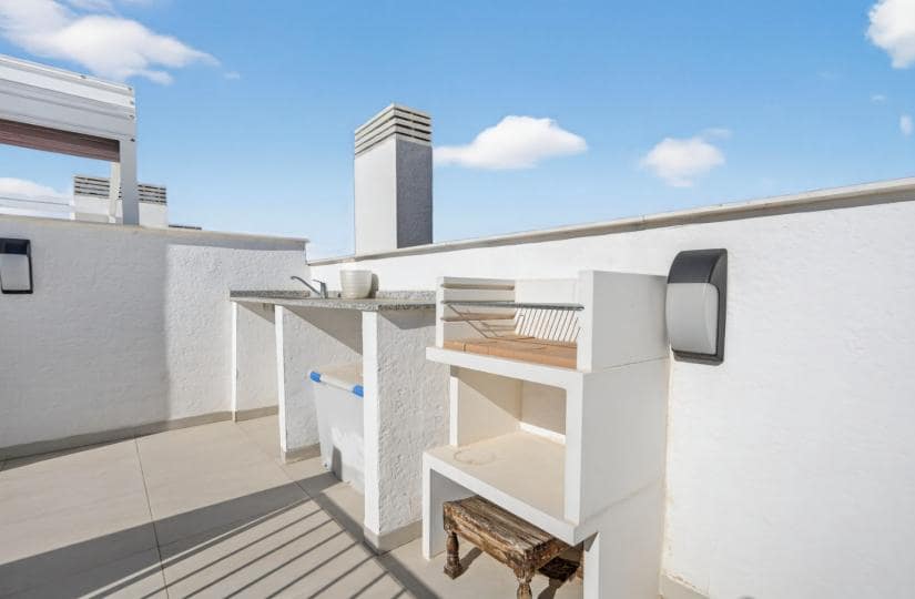 2 slaapkamer Penthouse te koop in Playa Flamenca met zwembad garage - € 499.000 (Ref: 9764858)