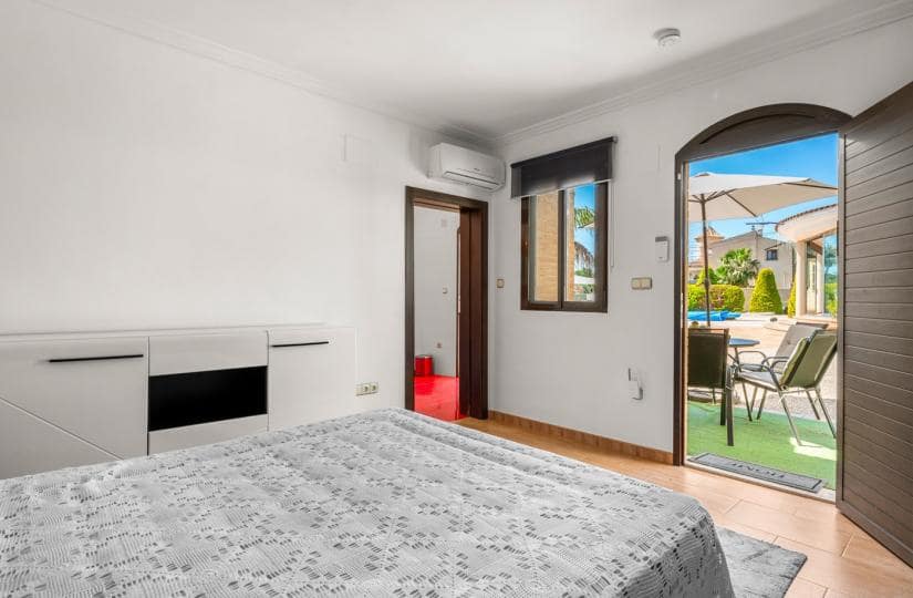 5 slaapkamer Finca/Landhuis te koop in Crevillente / Crevillent met zwembad garage - € 599.000 (Ref: 9764859)