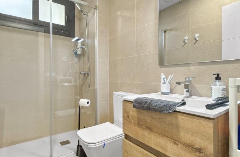 Apartamento de 2 habitaciones en Pilar de la Horadada en venta con piscina garaje - 354.000 € (Ref: 9764862)