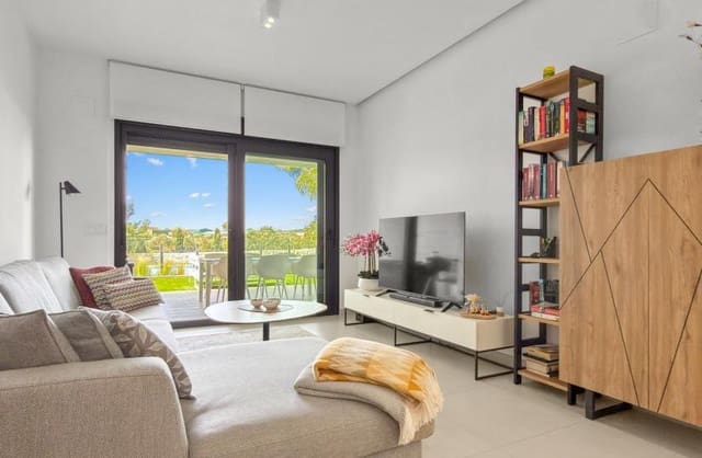 Apartamento de 2 habitaciones en Pinar de Campoverde, Pilar de la Horadada en venta con piscina garaje - 354.000 € (Ref: 9764862)