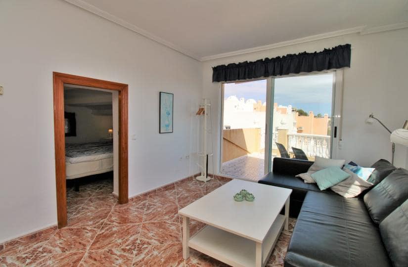 3 soveværelse Villa til salg i Orihuela Costa med swimmingpool garage - € 499.000 (Ref: 9764863)