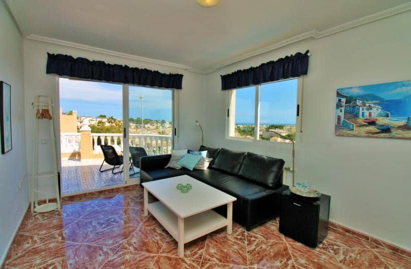 3 soveværelse Villa til salg i Orihuela Costa med swimmingpool garage - € 499.000 (Ref: 9764863)