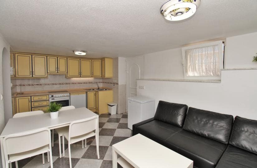 3 soveværelse Villa til salg i Orihuela Costa med swimmingpool garage - € 499.000 (Ref: 9764863)