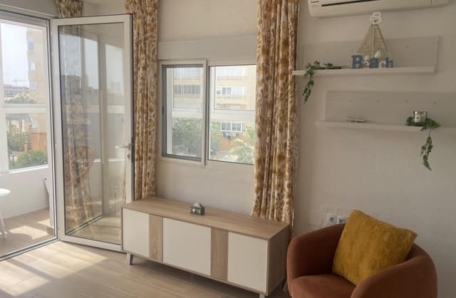 Appartement à vendre à Torreblanca, Torrevieja avec piscine garage - 105 000 € (Ref: 9764864)