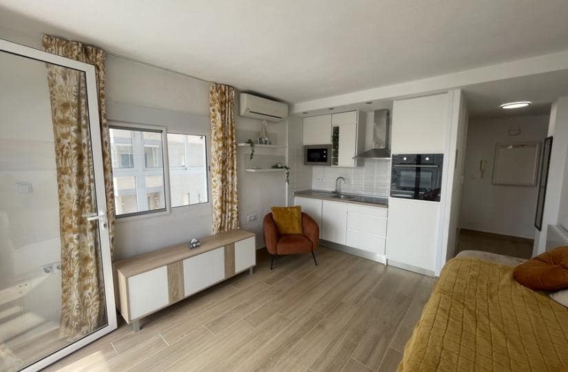 Appartement à vendre à Torrevieja avec piscine garage - 105 000 € (Ref: 9764864)