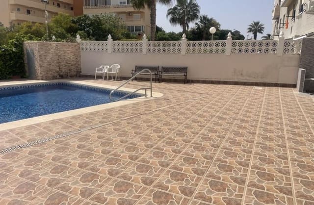 Appartement à vendre à Torreblanca, Torrevieja avec piscine garage - 105 000 € (Ref: 9764864)