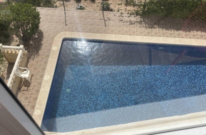 Appartement à vendre à Torrevieja avec piscine garage - 105 000 € (Ref: 9764864)