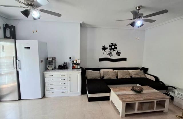 4 Zimmer Villa zu verkaufen in Doña Pepa, Rojales mit Garage - 395.000 € (Ref: 9764865)