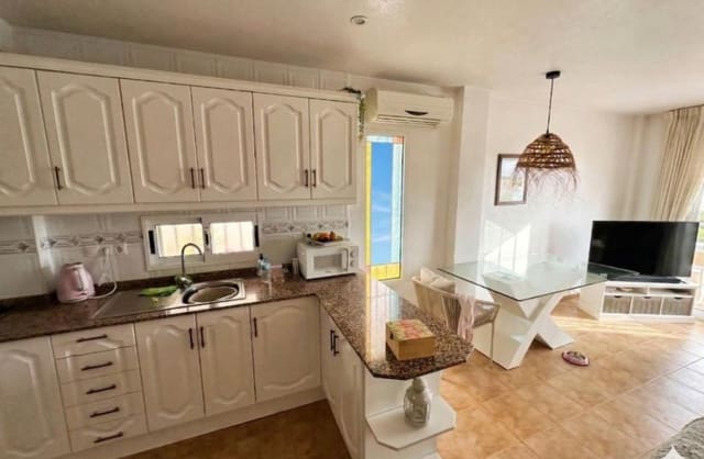 4 soveværelse Semi-Rækkehus til salg i Benimar, Benijófar med swimmingpool - € 262.500 (Ref: 9764891)