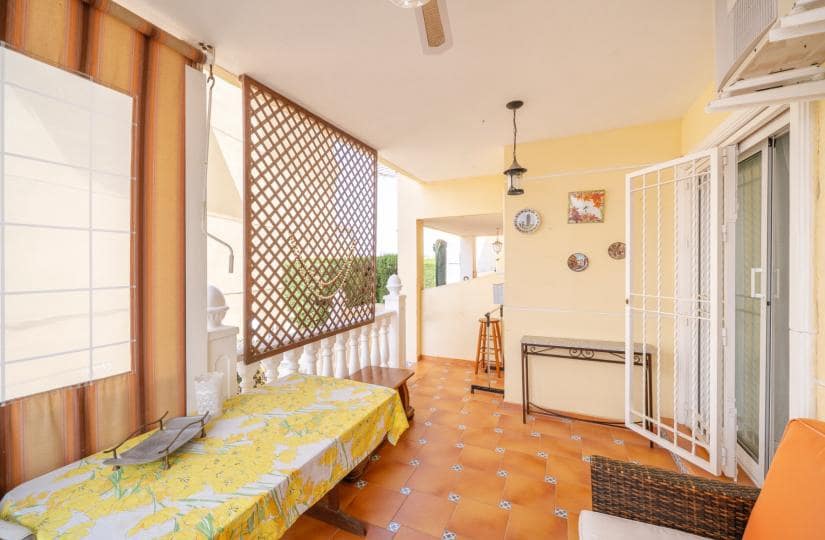 4 sypialnia Dom na sprzedaż w El Moncayo z basenem garażem - 395 000 € (Ref: 9772750)