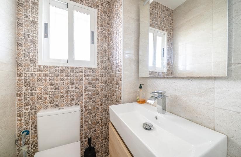 4 sypialnia Dom na sprzedaż w El Moncayo z basenem garażem - 395 000 € (Ref: 9772750)