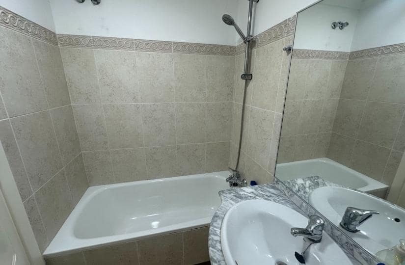 2 sypialnia Apartament na sprzedaż w Jacarilla z basenem garażem - 90 000 € (Ref: 9772751)