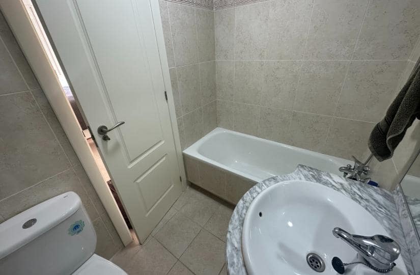 2 sypialnia Apartament na sprzedaż w Jacarilla z basenem garażem - 90 000 € (Ref: 9772751)