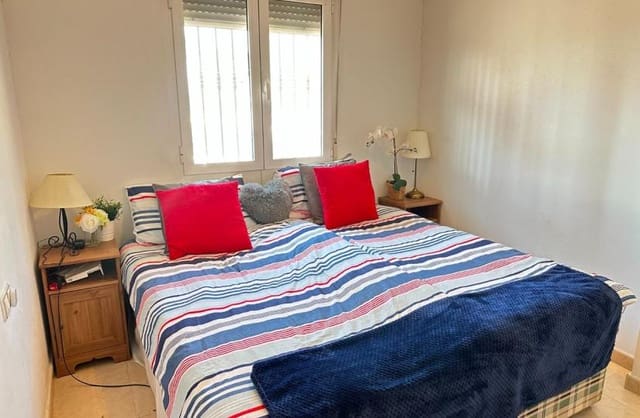 4 sovrum Lägenhet till salu i Jacarilla med pool - 145 000 € (Ref: 9772828)