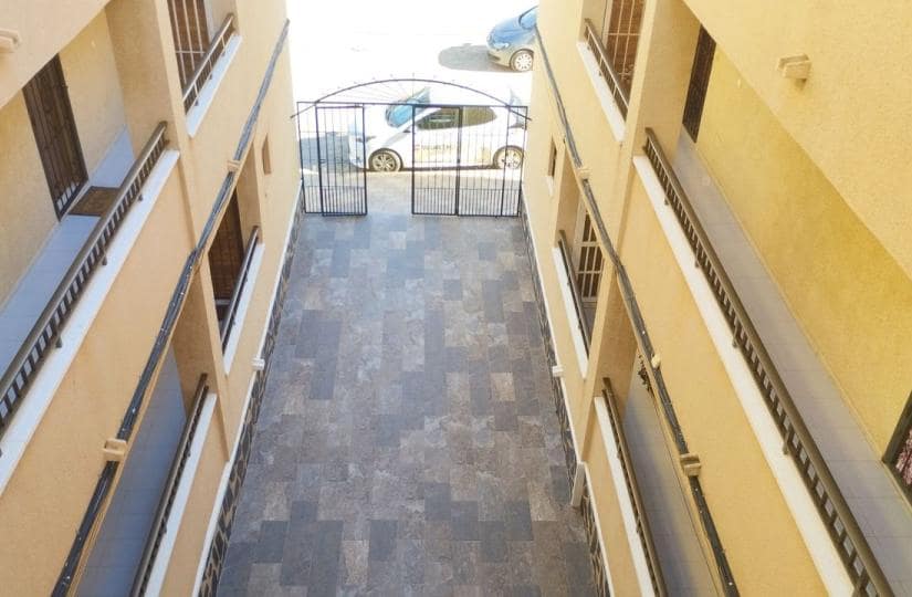 Leilighet til salgs i San Luis - € 70 000 (Ref: 9774146)