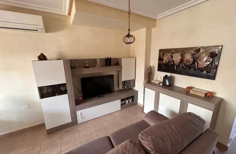 2 bedroom Apartment for sale in Jacarilla with pool garage - € 108,000 (Ref: 9776830)