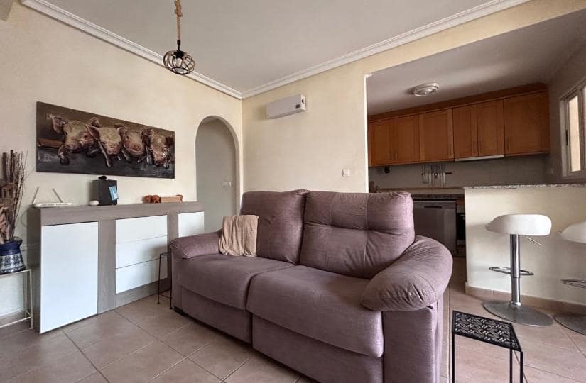 2 bedroom Apartment for sale in Jacarilla with pool garage - € 108,000 (Ref: 9776830)