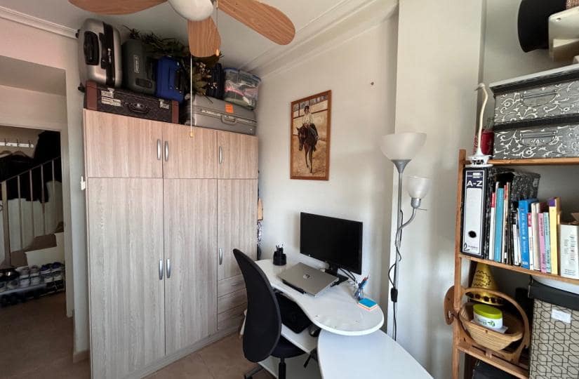 2 bedroom Apartment for sale in Jacarilla with pool garage - € 108,000 (Ref: 9776830)