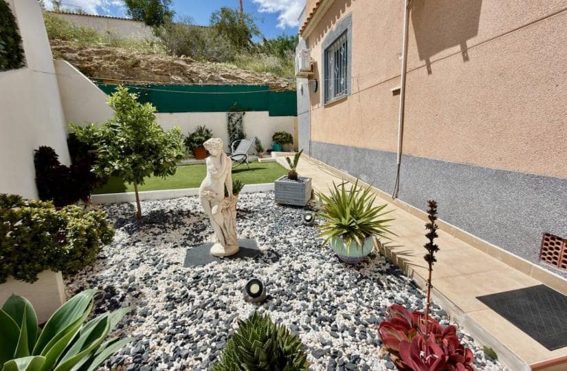 3 sypialnia Willa na sprzedaż w Ciudad Quesada z garażem - 285 000 € (Ref: 9777574)