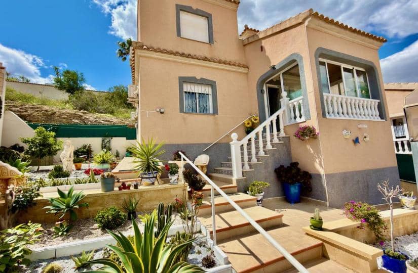 3 sypialnia Willa na sprzedaż w Ciudad Quesada z garażem - 285 000 € (Ref: 9777574)