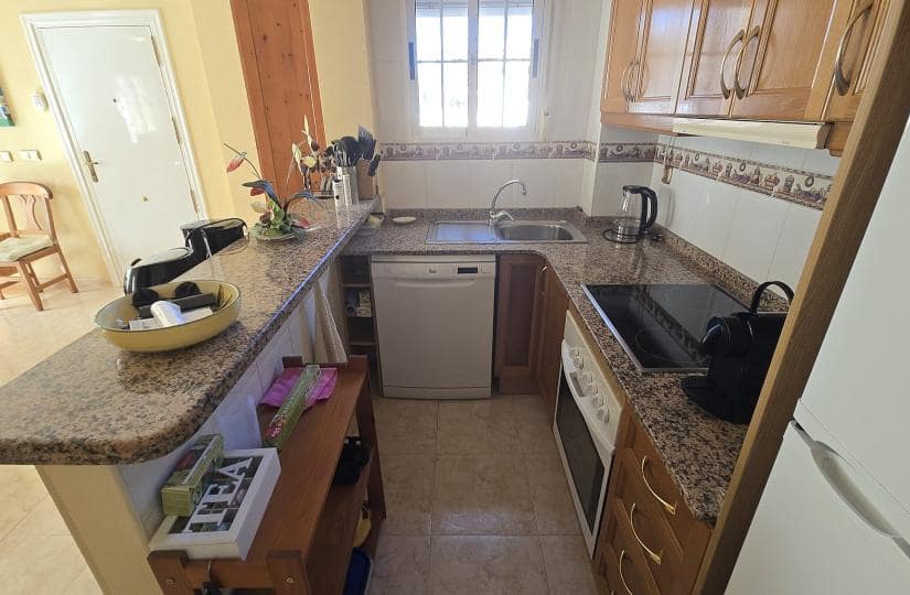 2 slaapkamer Halfvrijstaande villa te koop in Orihuela Costa met zwembad garage - € 265.000 (Ref: 9780056)