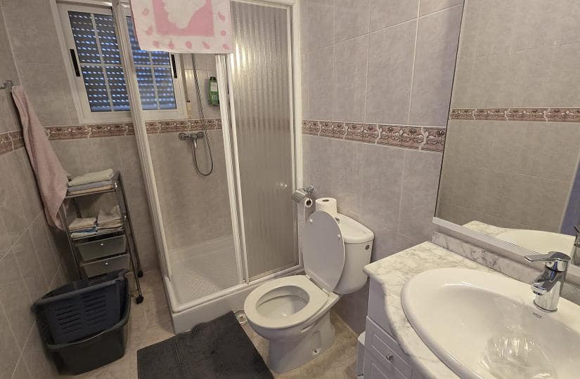 2 slaapkamer Halfvrijstaande villa te koop in Orihuela Costa met zwembad garage - € 265.000 (Ref: 9780056)