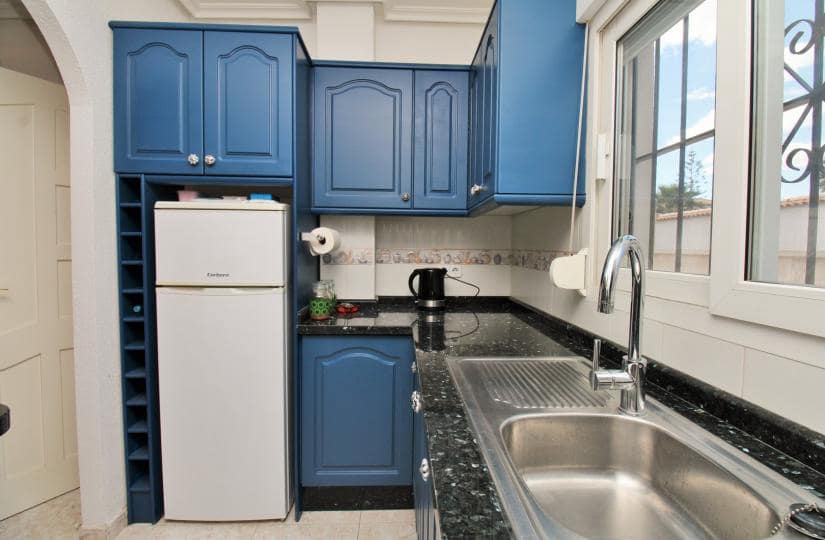 3 chambre Villa/Maison Semi-Mitoyenne à vendre à Playa Flamenca avec piscine - 249 950 € (Ref: 9780057)