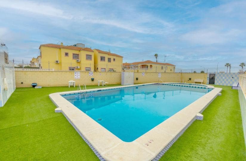 1 slaapkamer Appartement te koop in El Chaparral met zwembad - € 119.000 (Ref: 9780182)