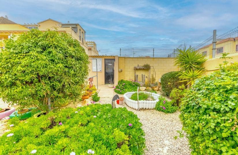 1 slaapkamer Appartement te koop in El Chaparral met zwembad - € 119.000 (Ref: 9780182)