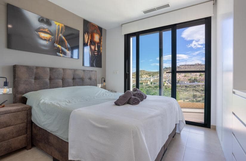 3 bedroom Villa for sale in Benijofar with pool garage - € 429,000 (Ref: 9795748)