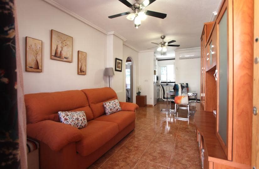 2 slaapkamer Appartement te koop in Algorfa met zwembad garage - € 125.000 (Ref: 9795749)